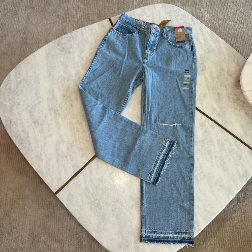 Levi’s Low Pro Mid Rise Blue Distressed Jeans✨